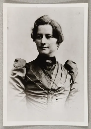 Elisabeth H. Winterhalter als angehende Ärztin