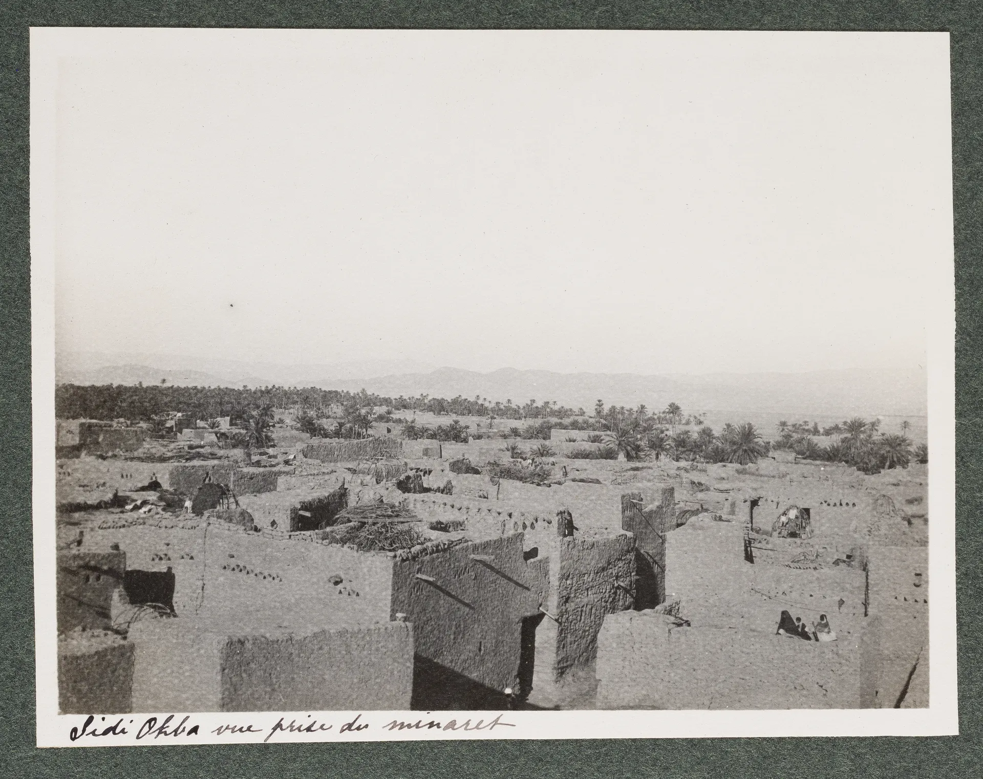 Stadtansicht von Sidi Okba, von einem Minarett aus aufgenommen