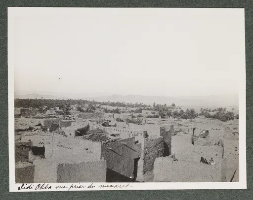 Stadtansicht von Sidi Okba, von einem Minarett aus aufgenommen