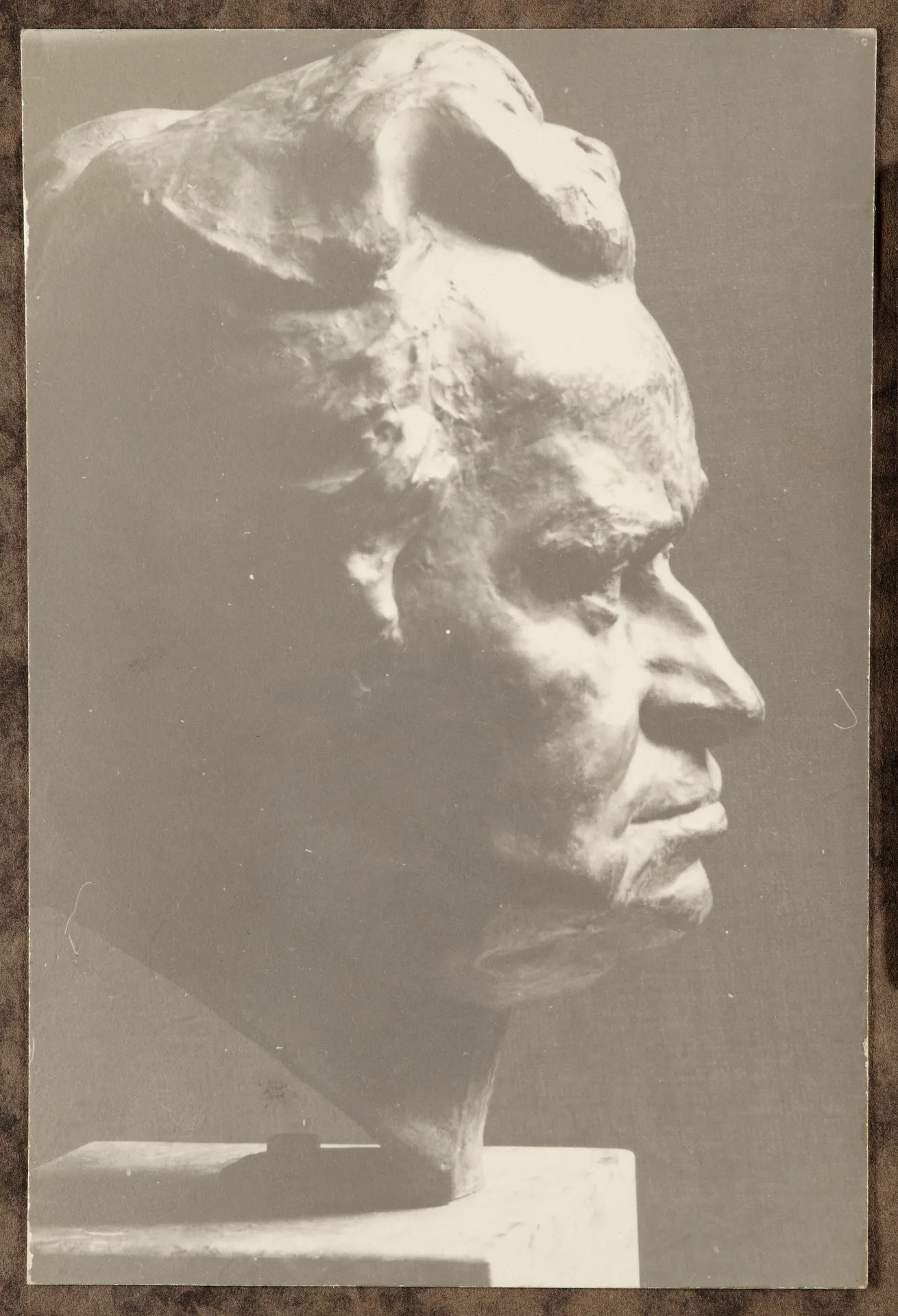 Helene von Beckerath, Ottilie Roederstein, Bronzebüste