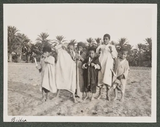 Kindergruppe in Biskra