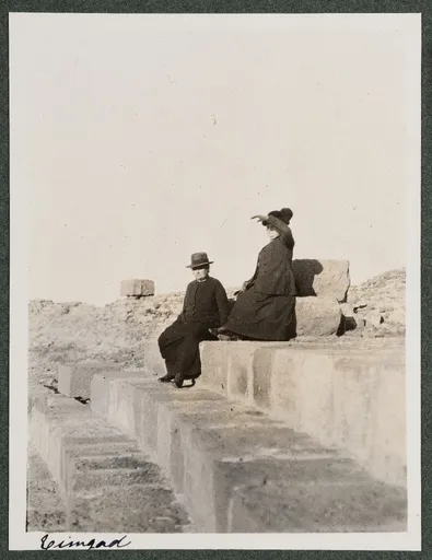 Ottilie W. Roederstein und Elisabeth H. Winterhalter in Timgad