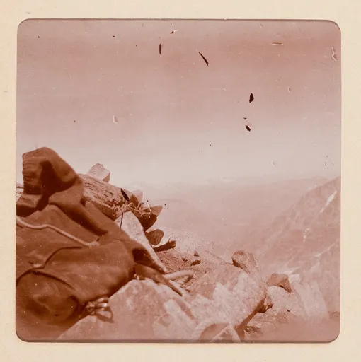 Bergsteigerausrüstung auf dem Berg im Oberengadin