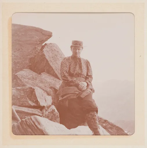 Ottilie W. Roederstein auf dem Berg im Oberengadin