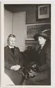 Ottilie W. Roederstein und Elizabeth Nourse in Roedersteins Pariser Atelier Boulevard du Montparnasse 108