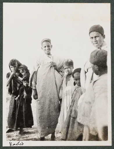 Kindergruppe in Gabès