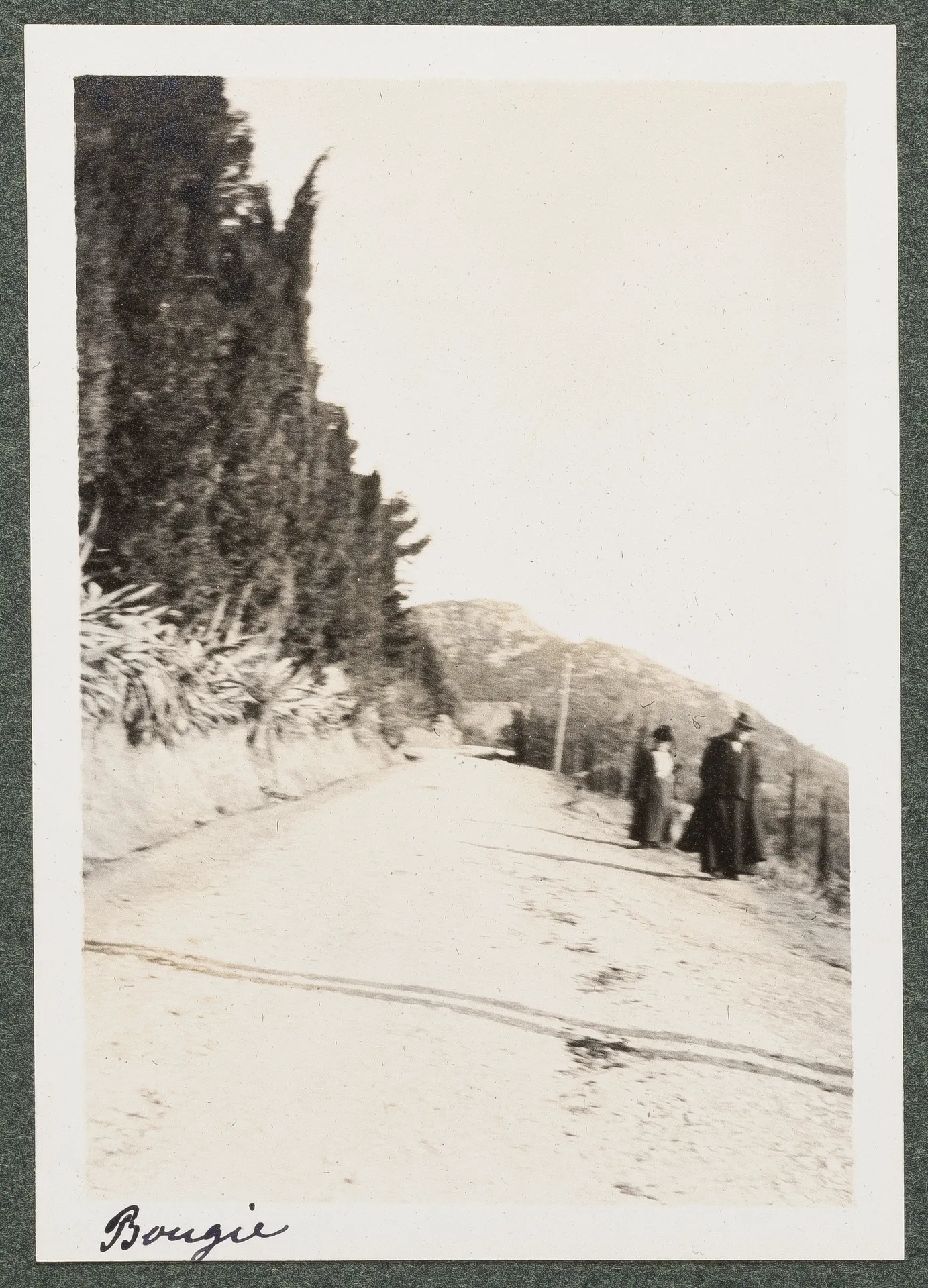 Ottilie W. Roederstein und Jeanne Smith (?) in Bejaïa