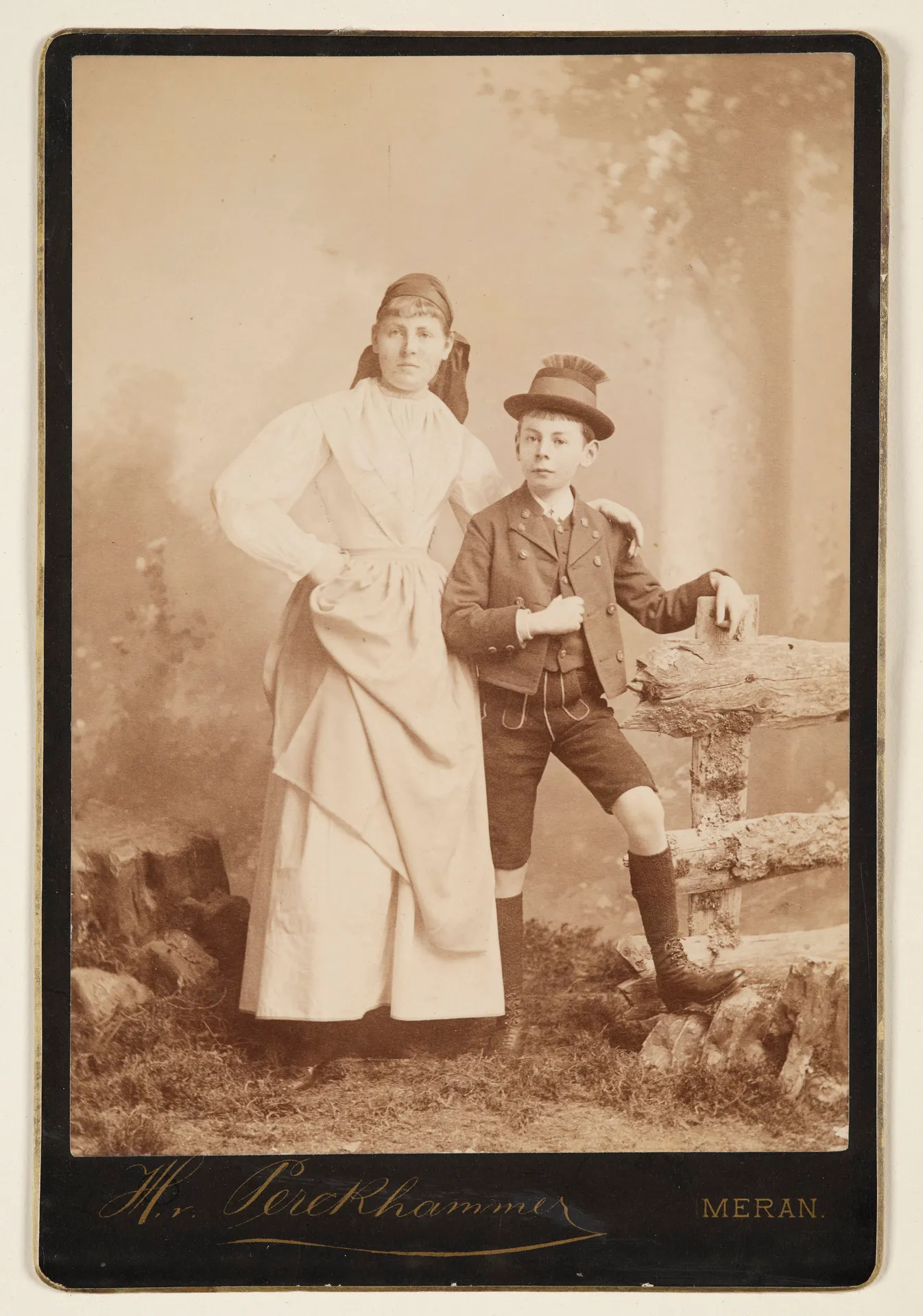 Gabriele von Wartensleben mit ihrem Sohn Willy von Wartensleben