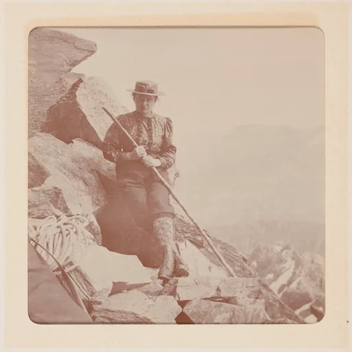 Ottilie W. Roederstein auf dem Berg im Oberengadin