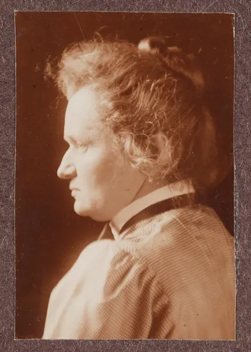 Ottilie W. Roederstein im Profil